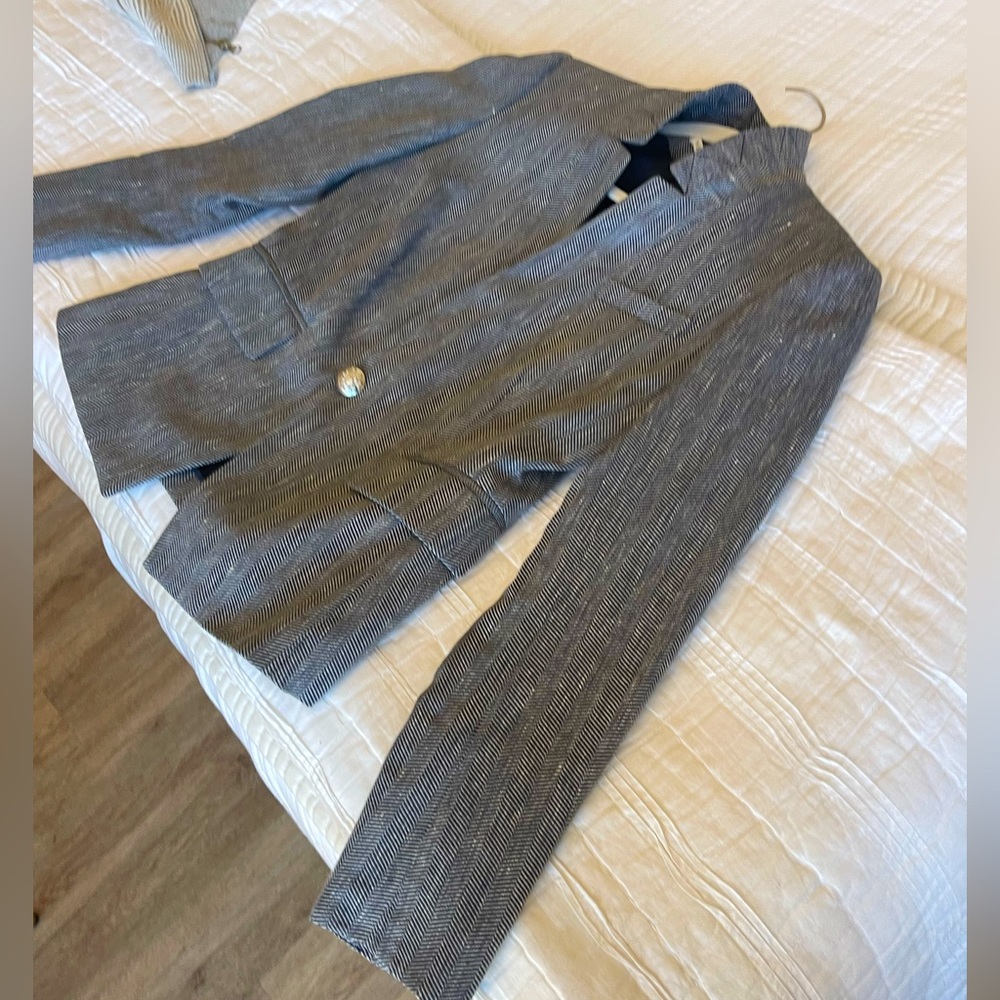 Veronica Beard Linen Dicky Jacket size 4 worn once its in EUC